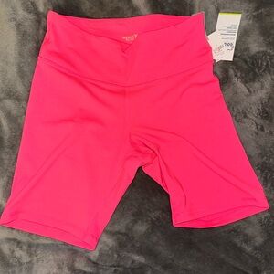 Women’s Bermuda High Rise shorts